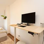 דירה Boho Chic Markkleeberg-leipzig, Familien Apartment, 8 Min Ins Leipziger Zentrum Mit S-bahn, Seenaehe Grosser Tv Mit X Box