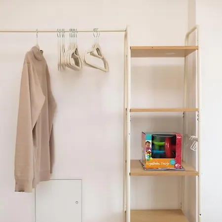 Appartement Boho Chic Markkleeberg-leipzig, Familien Apartment, 8 Min Ins Leipziger Zentrum Mit S-bahn, Seenaehe Grosser Tv Mit X Box *