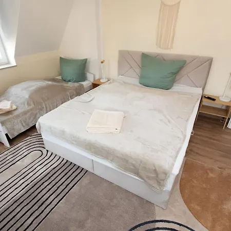דירה Boho Chic Markkleeberg-leipzig, Familien Apartment, 8 Min Ins Leipziger Zentrum Mit S-bahn, Seenaehe Grosser Tv Mit X Box *