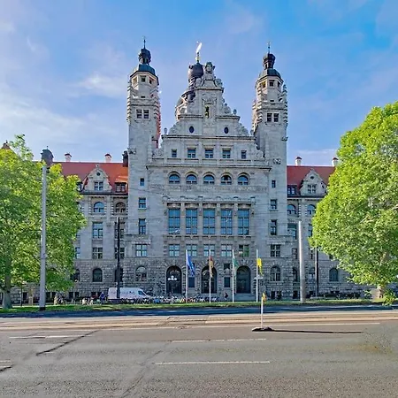 Boho Chic Markkleeberg-Leipzig, Familien Apartment, 8 Min Ins Leipziger Zentrum Mit S-Bahn, Seenaehe Grosser Tv Mit X Box